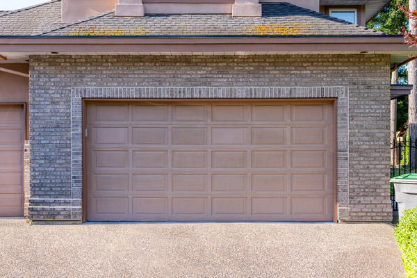Garage-door-slower-summer-blog-image Why Your Garage Door Is Slower in the Summer